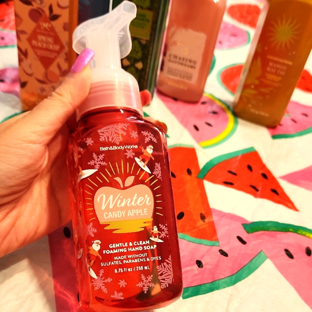 NWT WINTER CANDY APPLE Bath & Body Works